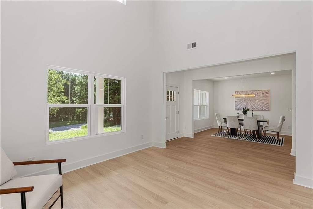3 bedroom, 4 bathroom, 2,562 sq ft single family residence under contract at 2195 Amberly Glen Way, Dacula, GA 30019 — photo 8