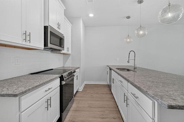 3 bedroom, 3 bathroom, 1,324 sq ft townhouse for sale at 230 Maddux Street LOT 14, Fayetteville, GA 30214 — photo 7