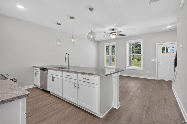 3 bedroom, 3 bathroom, 1,324 sq ft townhouse for sale at 230 Maddux Street LOT 14, Fayetteville, GA 30214 — photo 8