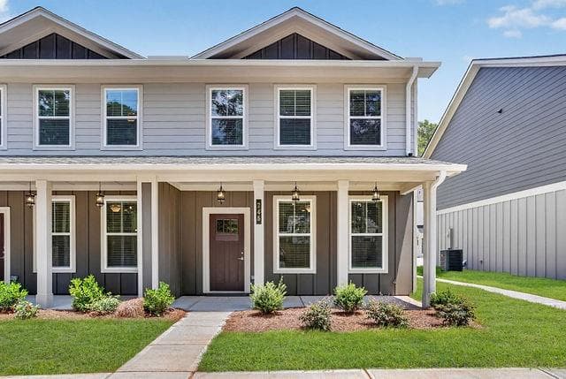 3 bedroom, 3 bathroom, 1,324 sq ft townhouse for sale at 245 Maddux Street LOT 19, Fayetteville, GA 30214 — photo 3