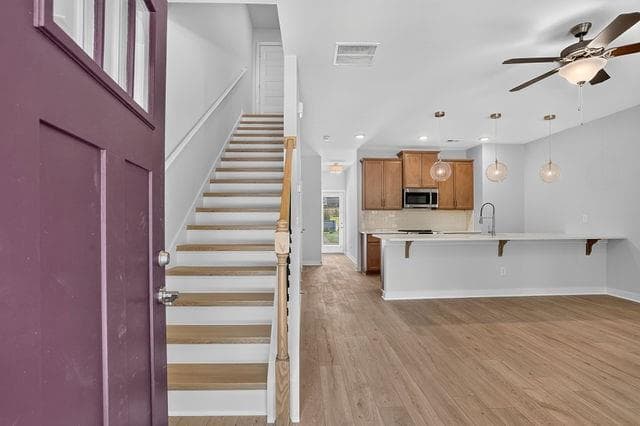 3 bedroom, 3 bathroom, 1,324 sq ft townhouse for sale at 245 Maddux Street LOT 19, Fayetteville, GA 30214 — photo 5