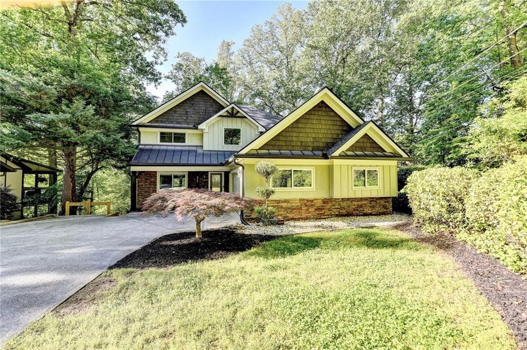 4 bedroom, 5 bathroom, 3,740 sq ft single family residence for sale at 975 Timber Lake Trail, Cumming, GA 30041 — photo 4
