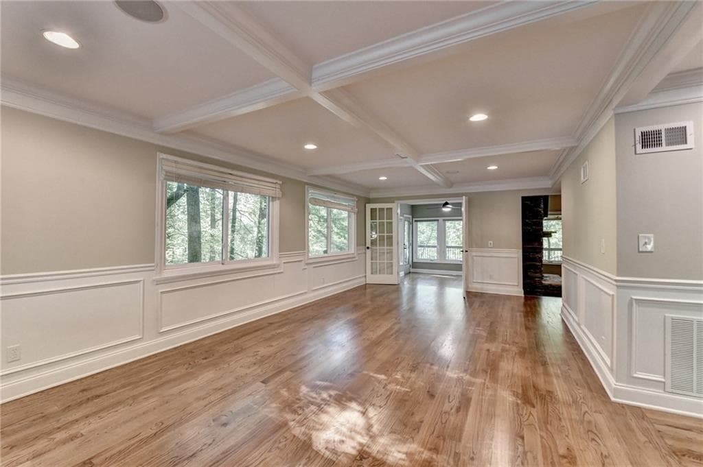 4 bedroom, 5 bathroom, 3,740 sq ft single family residence for sale at 975 Timber Lake Trail, Cumming, GA 30041 — photo 10