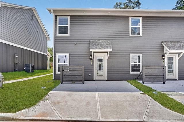 3 bedroom, 3 bathroom, 1,324 sq ft townhouse for sale at 225 Maddux Street LOT 21, Fayetteville, GA 30214 — photo 4