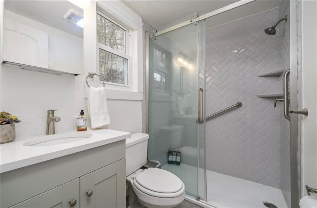 3 bedroom, 2 bathroom, 1,005 sq ft single family residence for sale at 196 Whitewater Path, East Ellijay, GA 30536 — photo 10