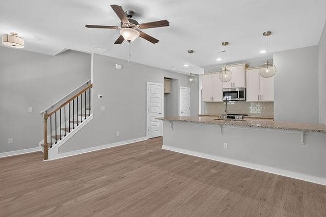 3 bedroom, 3 bathroom, 1,324 sq ft townhouse for sale at 215 Maddux Street LOT 22, Fayetteville, GA 30214 — photo 7