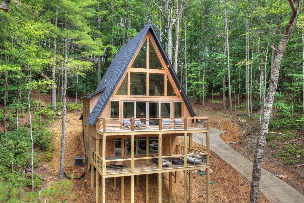 3 bedroom, 4 bathroom, 3,188 sq ft single family residence for sale at 1821 Stanley Creek Road, Cherry Log, GA 30522 — photo 2
