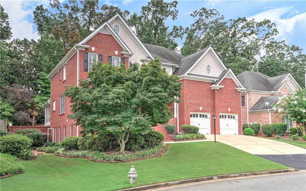 6 bedroom, 6 bathroom, 4,258 sq ft single family residence for sale at 1610 Hampton Oaks Bend, Marietta, GA 30066 — photo 6