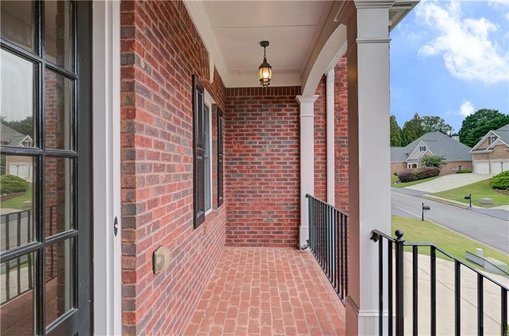 6 bedroom, 6 bathroom, 4,258 sq ft single family residence for sale at 1610 Hampton Oaks Bend, Marietta, GA 30066 — photo 9