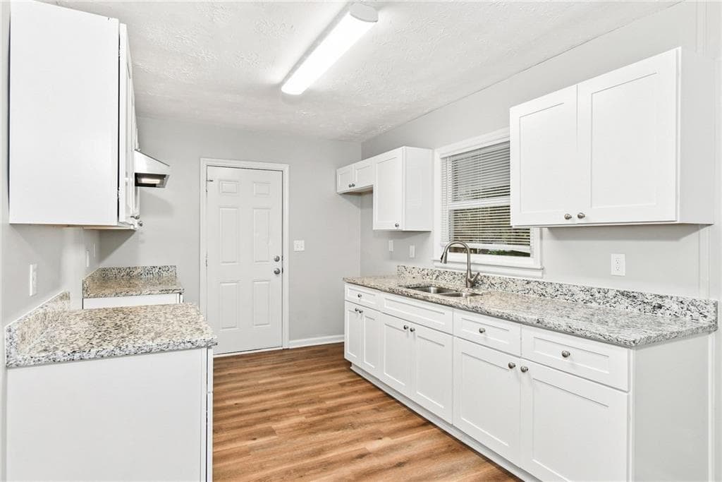 3 bedroom, 2 bathroom, 1,451 sq ft single family residence for rent at 1598 San Gabriel Avenue, Decatur, GA 30032 for $1,725 a month — photo 3