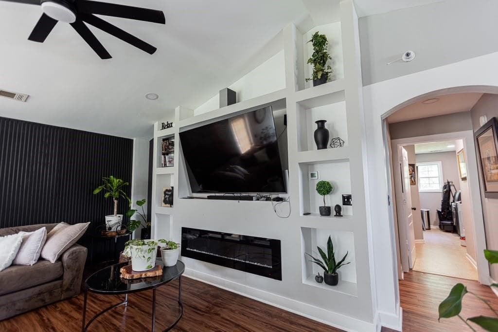 3 bedroom, 2 bathroom, 1,746 sq ft single family residence for sale at 35 Madison Court, Covington, GA 30016 — photo 4