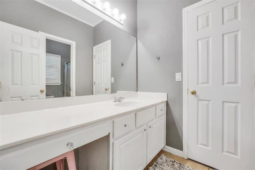 4 bedroom, 3 bathroom, 2,437 sq ft single family residence for sale at 2434 Creekside Trace, Jonesboro, GA 30236 — photo 10