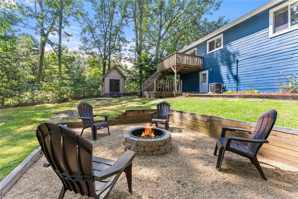 3 bedroom, 2 bathroom, 1,660 sq ft single family residence for sale at 1725 Gordon Road, Cumming, GA 30040 — photo 9
