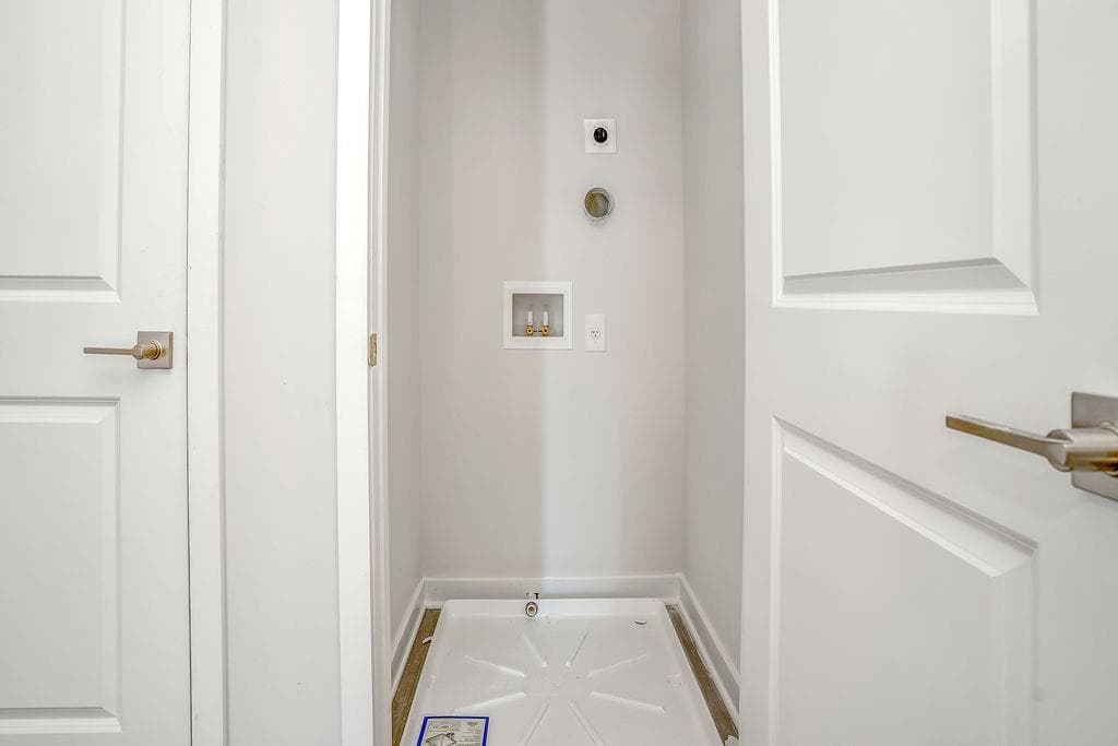 2 bedroom, 2 bathroom, 1,200 sq ft single family residence for sale at 160 Bartow Lot 6 Street, Fayetteville, GA 30214 — photo 9