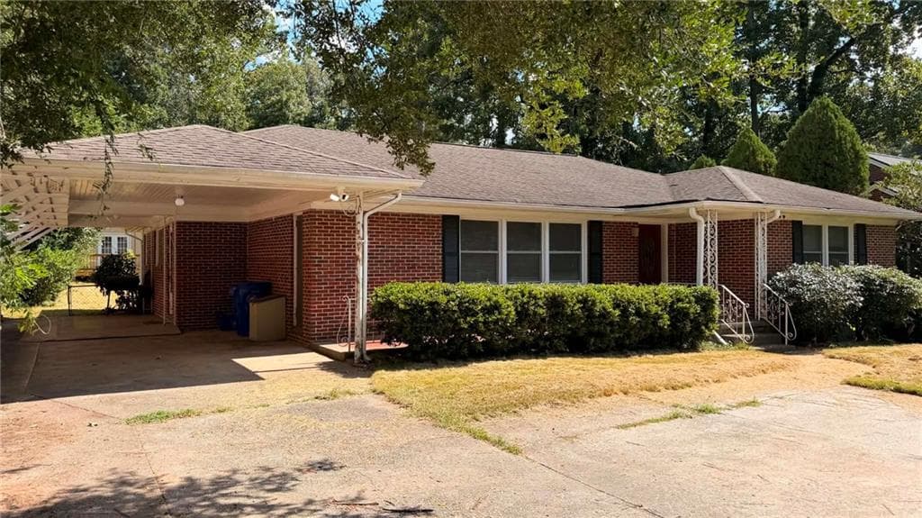 4 bedroom, 3 bathroom, 2,058 sq ft single family residence for rent at 1393 Scott Boulevard, Decatur, GA 30030 for $3,000 a month — photo 3