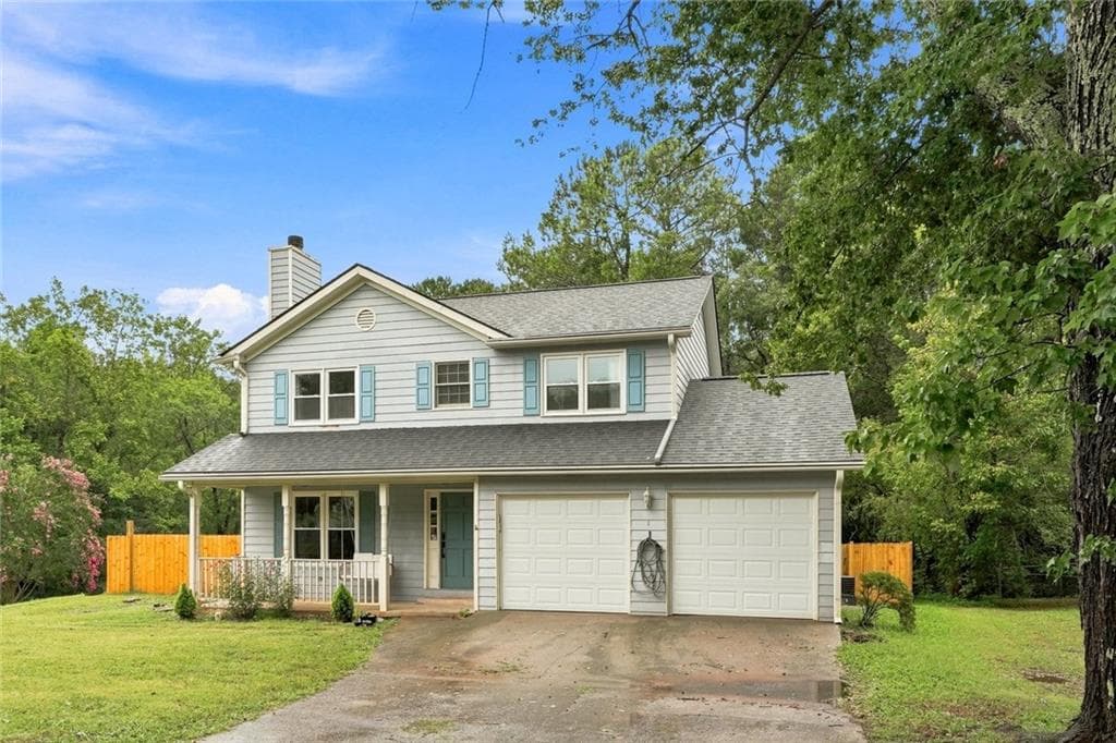 3 bedroom, 3 bathroom, 1,600 sq ft single family residence for sale at 921 Appian Way, Lawrenceville, GA 30046 — photo 2