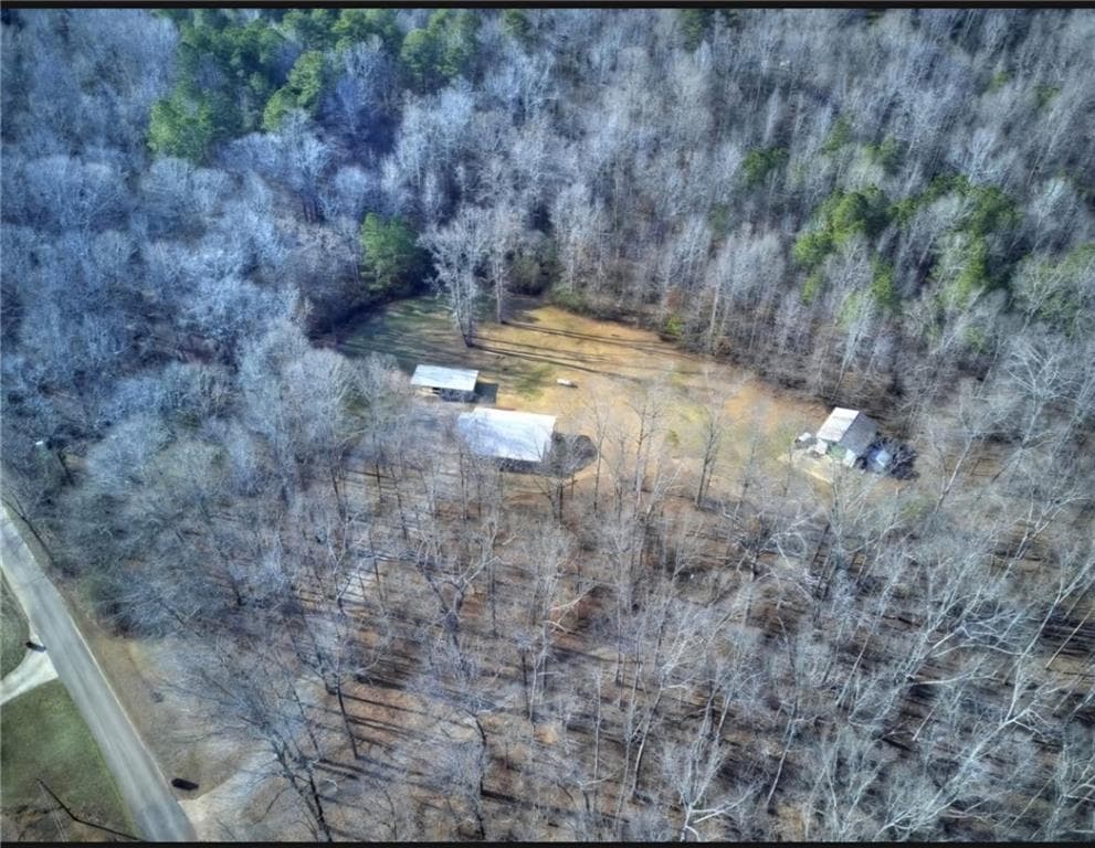3 bedroom, 2 bathroom, 1,720 sq ft single family residence for sale at 403 N Stringer Road, Canton, GA 30115 — photo 2