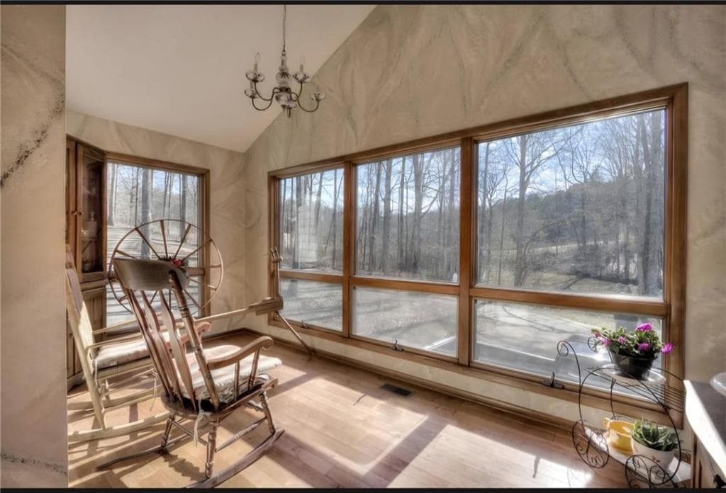 3 bedroom, 2 bathroom, 1,720 sq ft single family residence for sale at 403 N Stringer Road, Canton, GA 30115 — photo 5