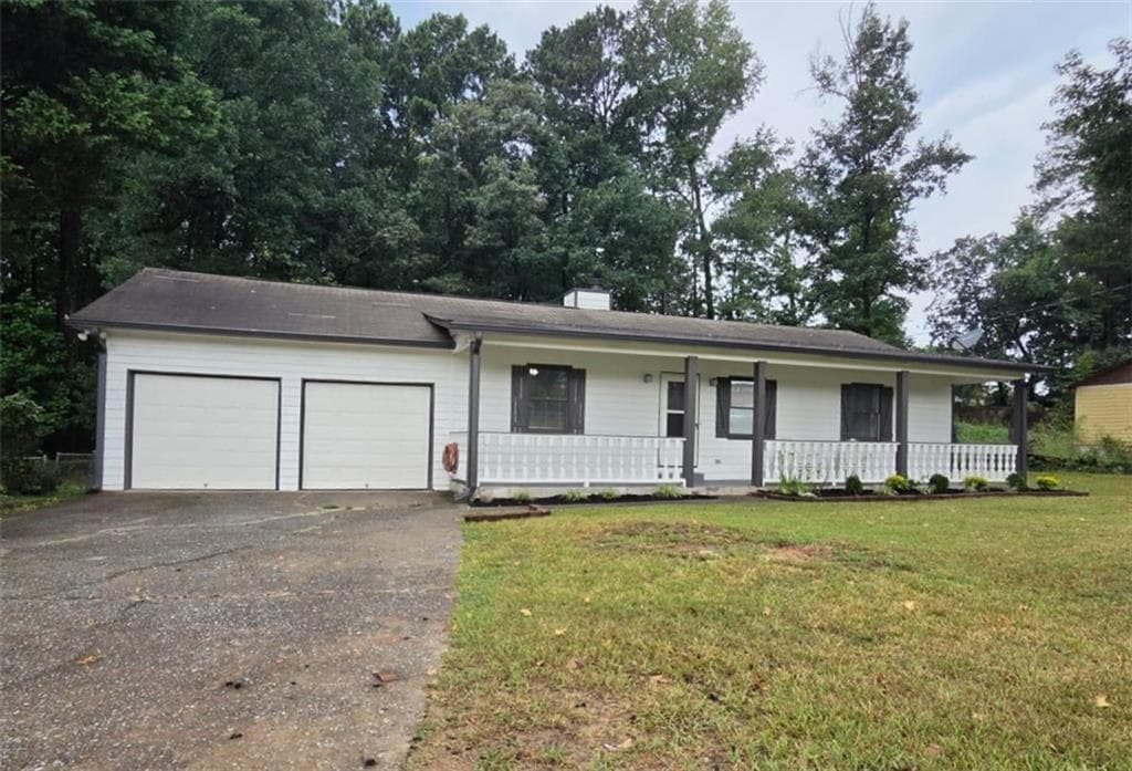 3 bedroom, 2 bathroom, 1,291 sq ft single family residence for rent at 1479 Scenic Highway, Snellville, GA 30078 for $2,100 a month — photo 1 of 25