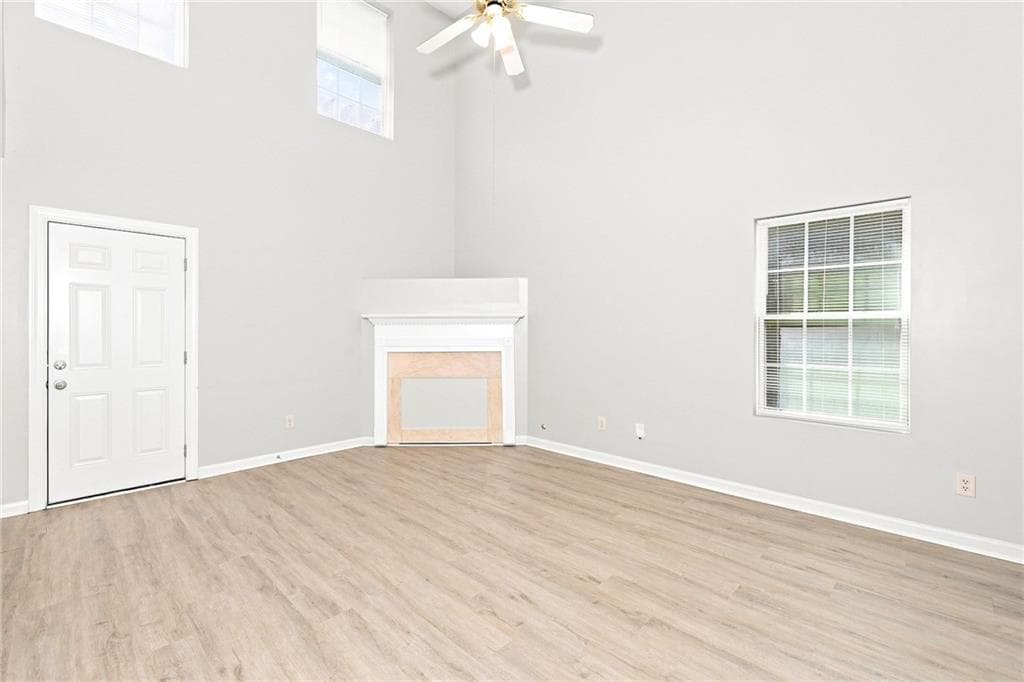 2 bedroom, 3 bathroom, 1,272 sq ft single family residence for rent at 5604 Windfall Lane, Lithonia, GA 30058 for $1,580 a month — photo 5