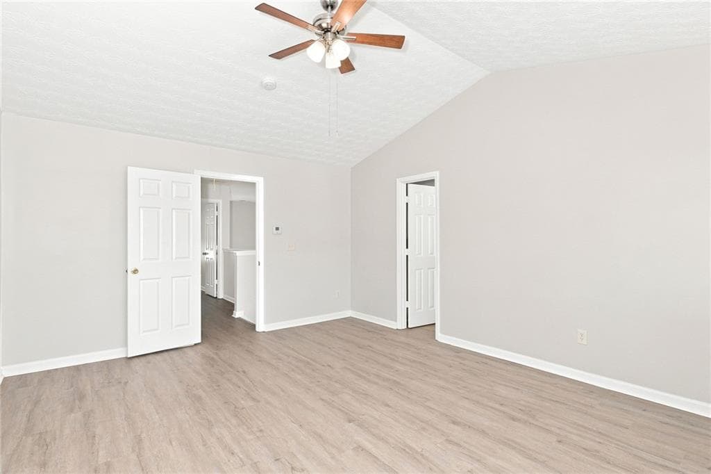 2 bedroom, 3 bathroom, 1,272 sq ft single family residence for rent at 5604 Windfall Lane, Lithonia, GA 30058 for $1,580 a month — photo 8