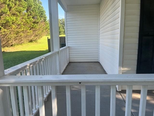 4 bedroom, 3 bathroom, 2,330 sq ft single family residence for sale at 107 Meadows Drive, Senoia, GA 30276 — photo 8
