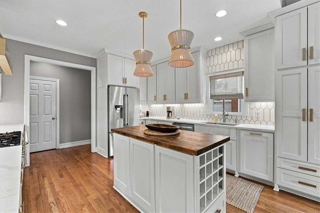 5 bedroom, 5 bathroom, 4,561 sq ft single family residence under contract at 315 Morning Dew Circle, Roswell, GA 30075 — photo 8