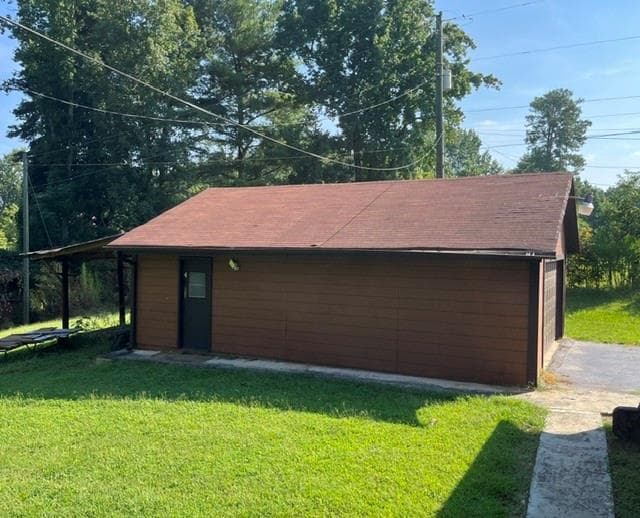 3 bedroom, 2 bathroom, 1,582 sq ft single family residence under contract at 3707 Thompson Mill Road, Buford, GA 30519 — photo 5