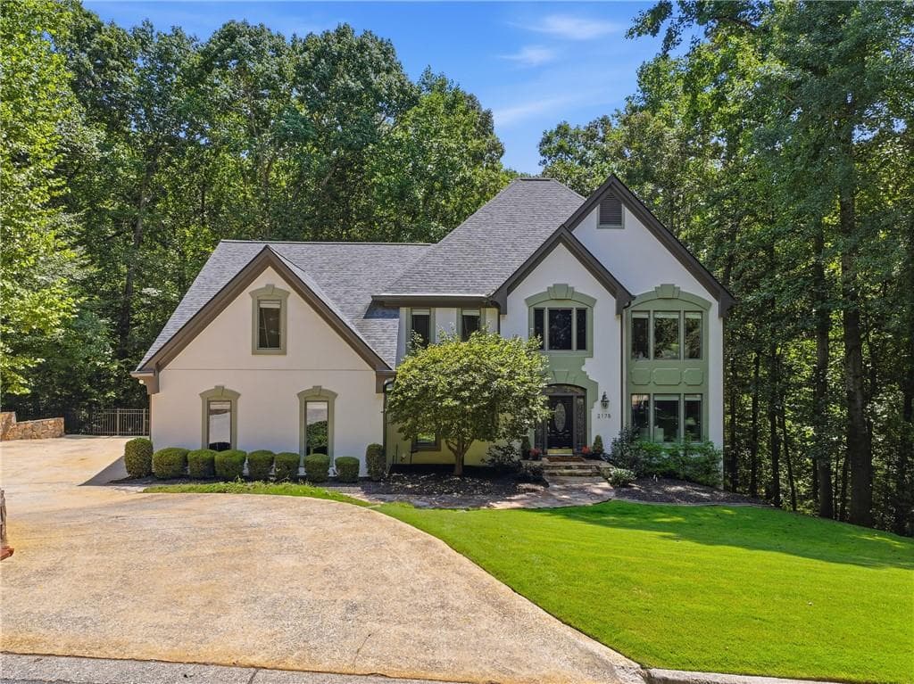6 bedroom, 5 bathroom, 6,211 sq ft single family residence for sale at 2175 River Cliff Drive, Roswell, GA 30076