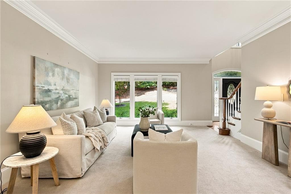 6 bedroom, 5 bathroom, 6,211 sq ft single family residence for sale at 2175 River Cliff Drive, Roswell, GA 30076 — photo 9