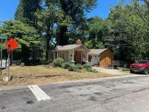 2 bedroom, 2 bathroom, 1,327 sq ft single family residence for sale at 733 Hamilton E Holmes Drive, Atlanta, GA 30318 — photo 2