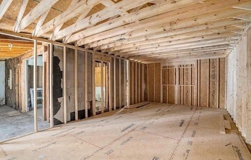 2 bedroom, 2 bathroom, 1,327 sq ft single family residence for sale at 733 Hamilton E Holmes Drive, Atlanta, GA 30318 — photo 6