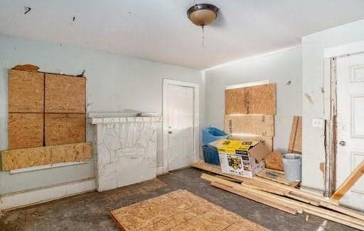 2 bedroom, 2 bathroom, 1,327 sq ft single family residence for sale at 733 Hamilton E Holmes Drive, Atlanta, GA 30318 — photo 8