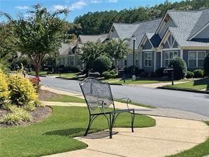 3 bedroom, 2 bathroom, 1,433 sq ft condominium under contract at 6 William Drive 47, White, GA 30184 — photo 4