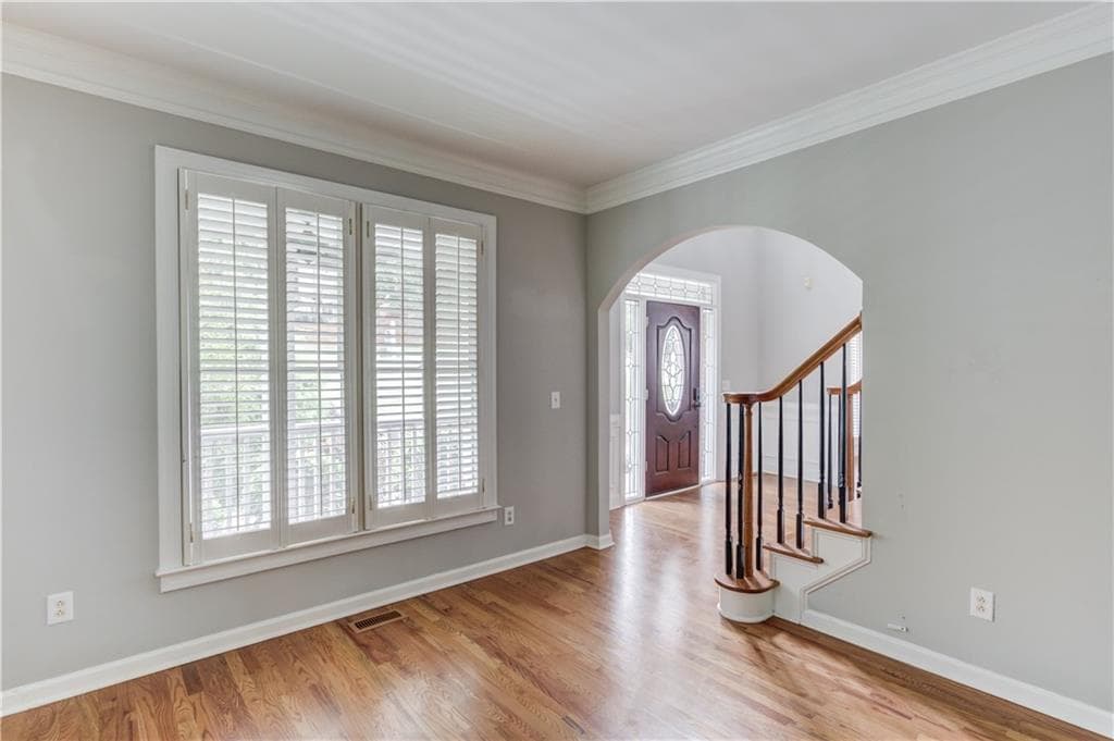 6 bedroom, 5 bathroom, 4,624 sq ft single family residence for rent at 1920 Woods River Lane, Duluth, GA 30097 for $4,200 a month — photo 9