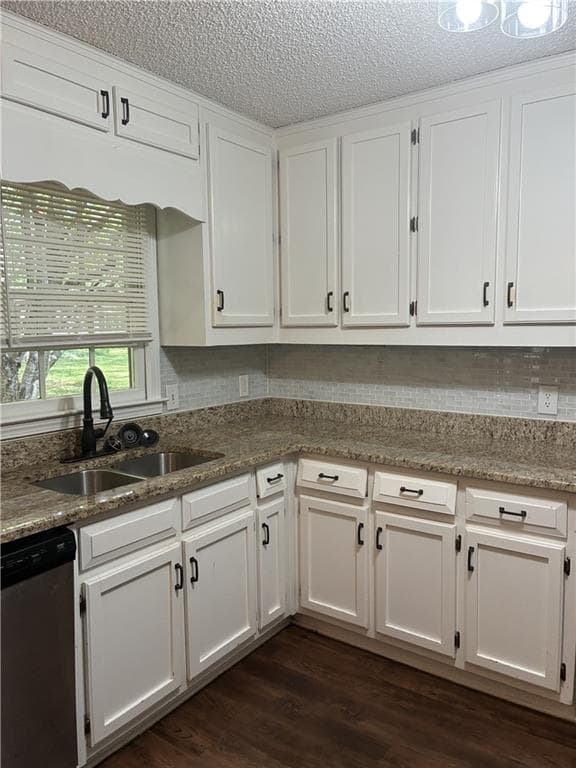3 bedroom, 2 bathroom, 1,800 sq ft single family residence for rent at 3973 Casey Glen Court, Duluth, GA 30096 for $2,400 a month — photo 9