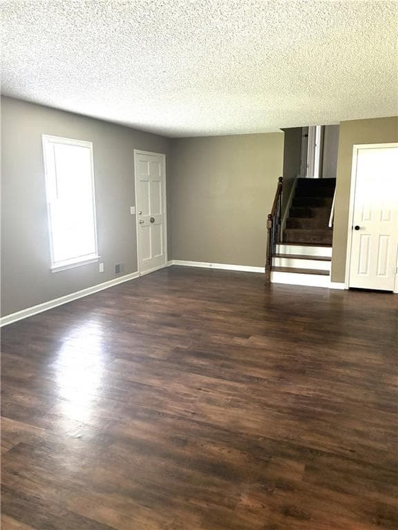 3 bedroom, 2 bathroom, 1,800 sq ft single family residence for rent at 3973 Casey Glen Court, Duluth, GA 30096 for $2,400 a month — photo 4