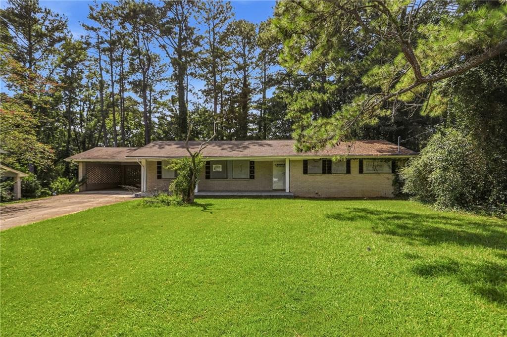 5 bedroom, 3 bathroom, 1,606 sq ft single family residence for sale at 1281 Lee Ann Drive, Decatur, GA 30035