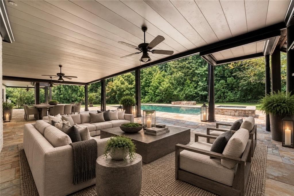 6 bedroom, 9 bathroom, 10,519 sq ft single family residence for sale at 4500 Powers Ferry Road, Atlanta, GA 30327 — photo 4