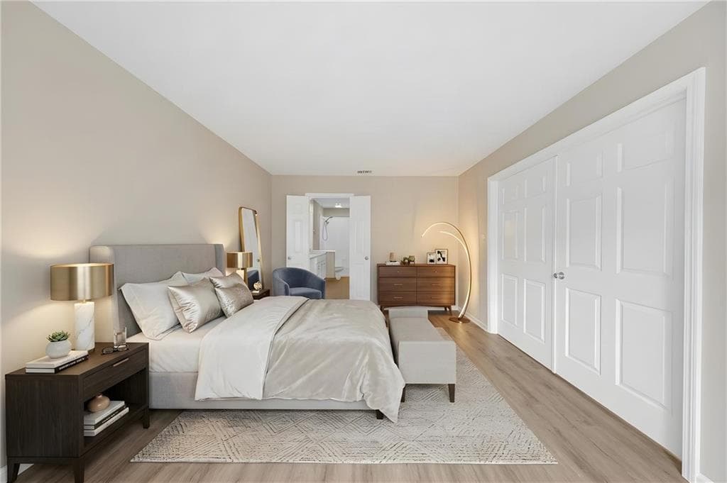 1 bedroom, 1 bathroom, 680 sq ft condominium for sale at 244 13th Street 103, Atlanta, GA 30309 — photo 2