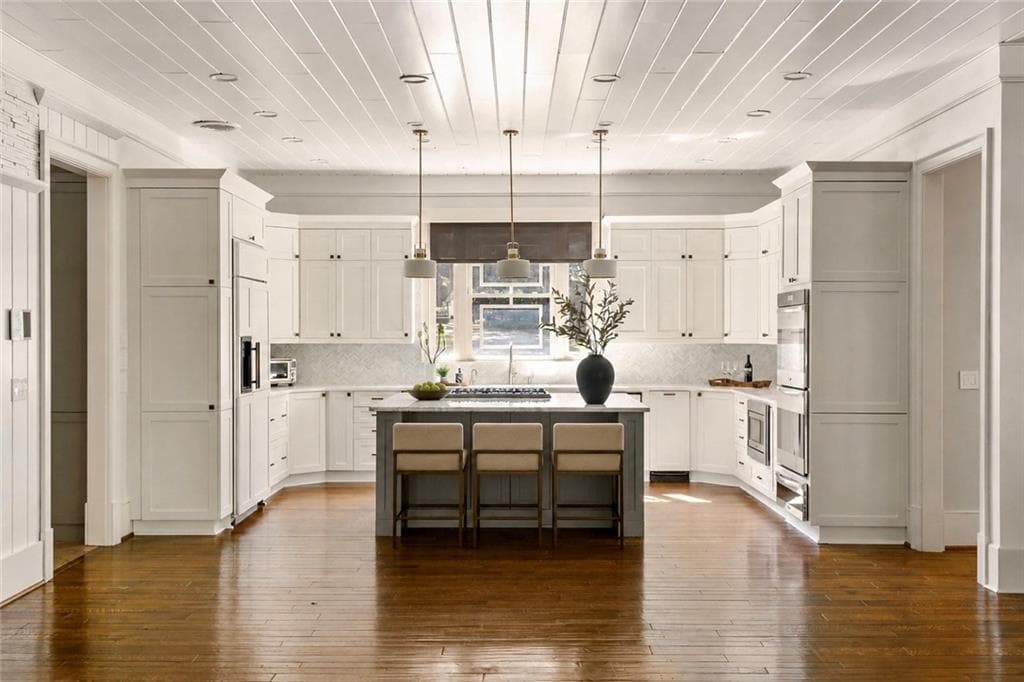 6 bedroom, 9 bathroom, 10,519 sq ft single family residence for sale at 4500 Powers Ferry Road, Atlanta, GA 30327 — photo 9