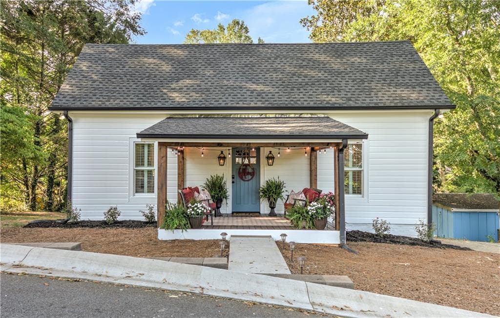 3 bedroom, 3 bathroom, 1,828 sq ft single family residence for sale at 145 Stripling Street, Ball Ground, GA 30107 — photo 5