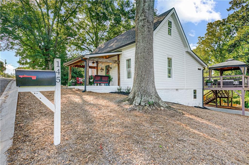 3 bedroom, 3 bathroom, 1,828 sq ft single family residence for sale at 145 Stripling Street, Ball Ground, GA 30107 — photo 7