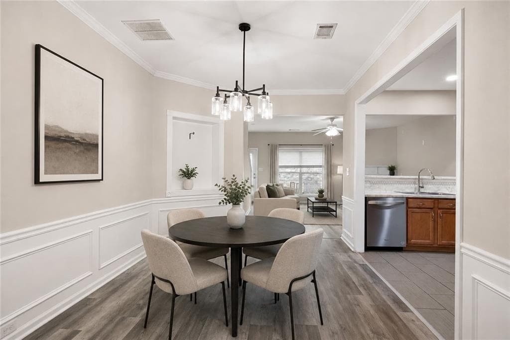 3 bedroom, 3 bathroom, 1,696 sq ft townhouse under contract at 1950 Durwood Lane, Duluth, GA 30096 — photo 2