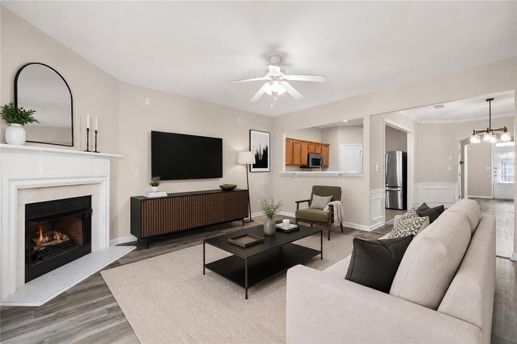 3 bedroom, 3 bathroom, 1,696 sq ft townhouse under contract at 1950 Durwood Lane, Duluth, GA 30096 — photo 4