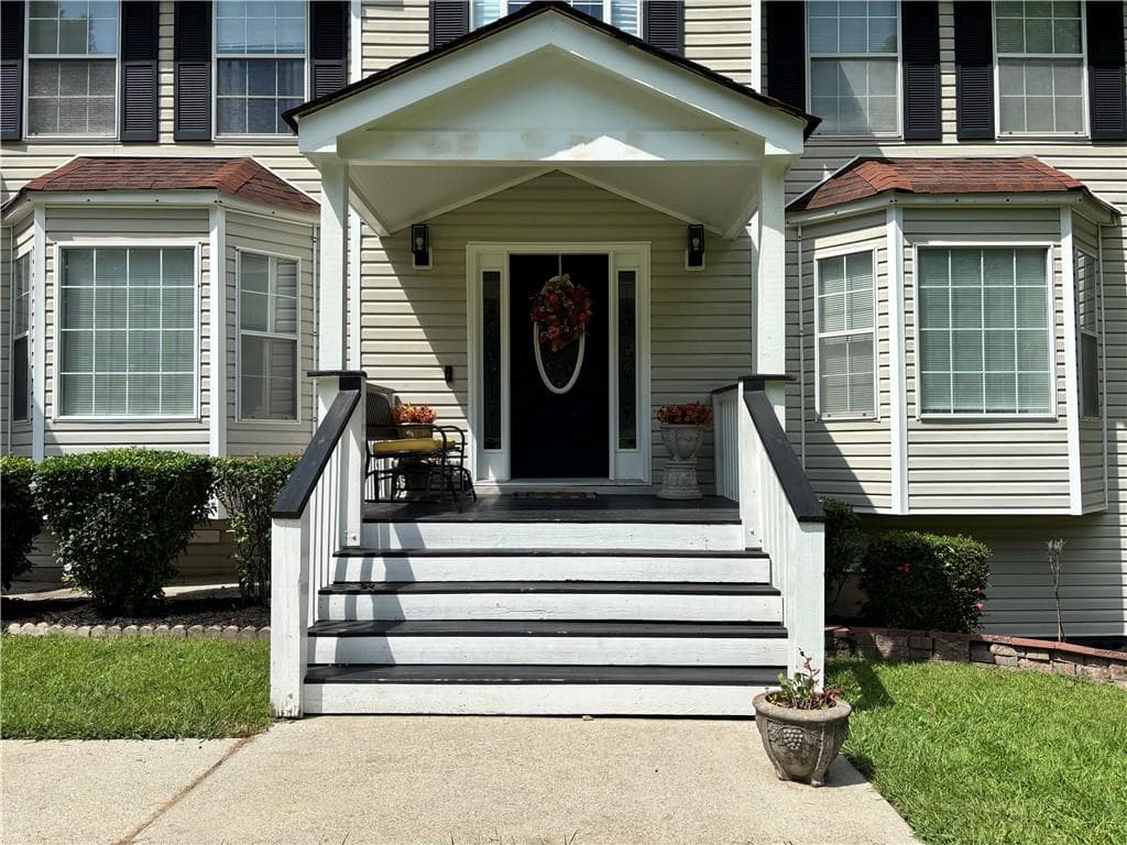 6 bedroom, 4 bathroom, 3,993 sq ft single family residence for sale at 2257 Rocksram Court, Buford, GA 30519 — photo 6