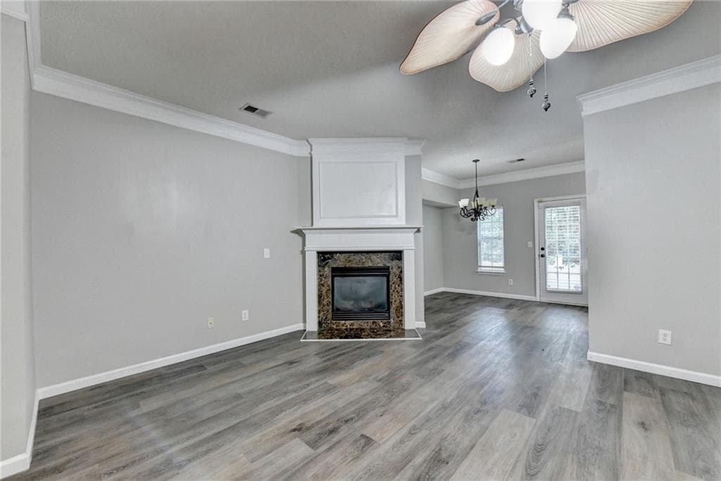 3 bedroom, 3 bathroom, 1,550 sq ft townhouse for sale at 5634 Lawley Drive, Johns Creek, GA 30022 — photo 7