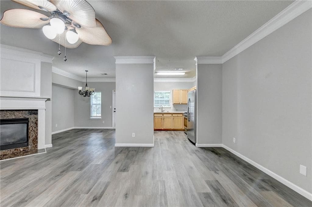 3 bedroom, 3 bathroom, 1,550 sq ft townhouse for sale at 5634 Lawley Drive, Johns Creek, GA 30022 — photo 8