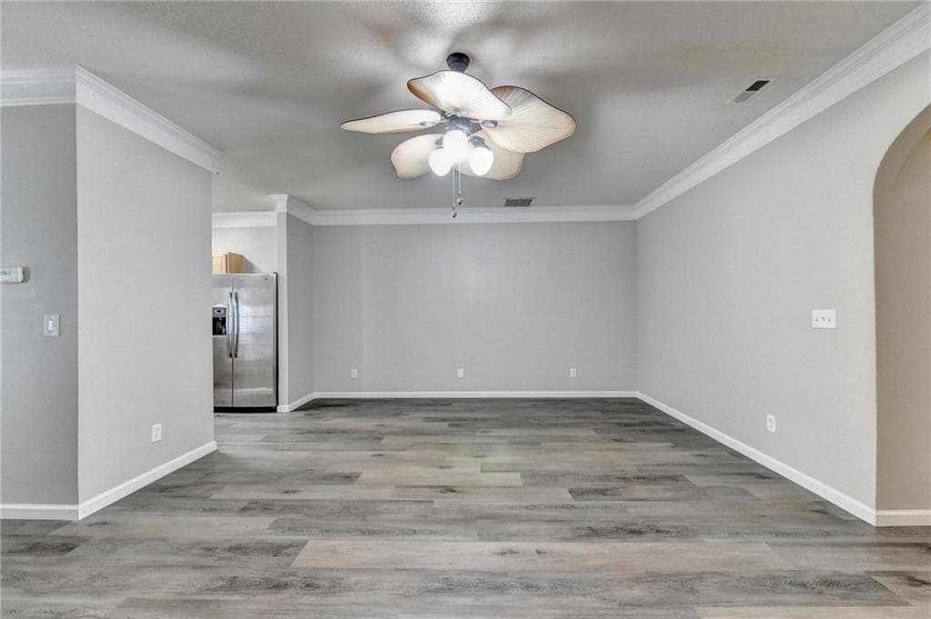 3 bedroom, 3 bathroom, 1,550 sq ft townhouse for sale at 5634 Lawley Drive, Johns Creek, GA 30022 — photo 9