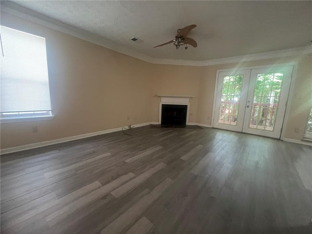 3 bedroom, 3 bathroom, 1,420 sq ft townhouse for rent at 1033 Plantation Way, Kennesaw, GA 30144 for $1,850 a month — photo 2